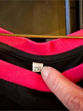 Black and Hot Pink Top - 2XL Size